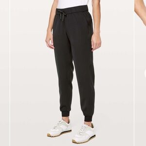Lululemon On The Fly Joggers Black 4